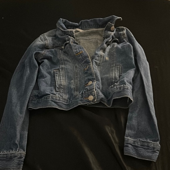 Jean jacket - Picture 1 of 2
